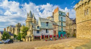 france-brittany-top-attractions-vitre